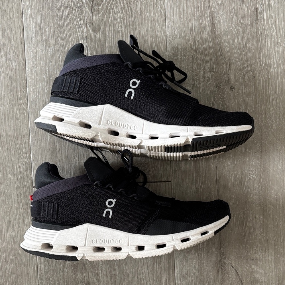 on cloud cloudnova sneakers